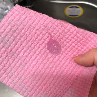 위케어 일회용 향균 수세미 50매 2롤 세트 총 100매 Pink — 3.5점을 준 리뷰어가 2021년 2월 올린 사용 사진