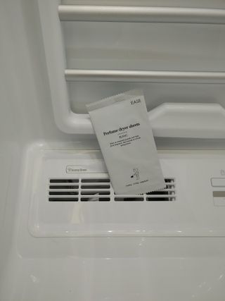 [이즈라이프코스메틱] 퍼퓸 드라이어 시트 히노끼향  or 블랑향 2중 택1 30매 — 5점을 준 리뷰어가 2021년 6월 올린 사용 사진