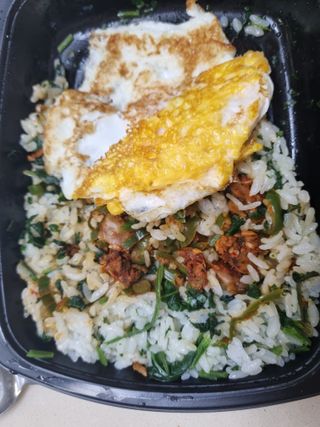 직탁 식단관리 3종 도시락(꼬막 듬뿍 곤드레비빔밥, 알리오올리오 불고기오믈렛, 매콤쭈꾸미 시래기유채밥) — 5점을 준 리뷰어가 2022년 6월 올린 사용 사진
