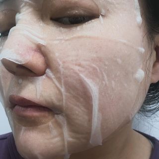 세뚜아(Cettua) [세뚜아] 모이스처 밸런싱 페이셜 마스크 Cettua Moisture Balancing Facial Mask 5매 — 5점을 준 리뷰어가 2024년 4월 올린 사용 사진