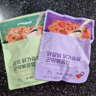 [푸딩팩토리] 요잇조잇 닭갈비 닭가슴살/김치 닭가슴살 곤약볶음밥 2종 (김치볶음밥 2개 닭갈비 볶음밥 1개) — 5점을 준 리뷰어가 2022년 7월 올린 사용 사진