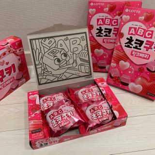 롯데제과 ABC초코쿠키 핑크베리 — 5점을 준 리뷰어가 2021년 2월 올린 사용 사진