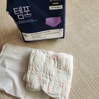 N[템포 ] 패드 내추럴 순면 입는 오버나이트 5P * 2개 — 5점을 준 리뷰어가 2024년 4월 올린 사용 사진