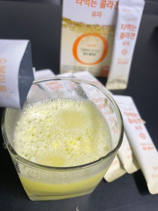 [음료수 대신 가능!]  빠르게 흡수되는 아임오 타먹는 콜라겐 1박스 — 4점을 준 리뷰어가 2023년 4월 올린 사용 사진