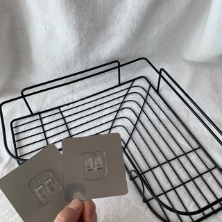 원달러샵 철제 코너 욕실 선반 — 5점을 준 리뷰어가 2021년 1월 올린 사용 사진