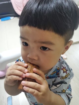 [메종콜리브리] 프랑스 마들렌 메종콜리브리 플레인 마들렌 2팩 — 5점을 준 리뷰어가 2022년 4월 올린 사용 사진