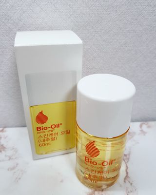 바이오오일 [바이오-오일] 스킨케어 오일 내추럴 60ml — 5점을 준 리뷰어가 2021년 11월 올린 사용 사진