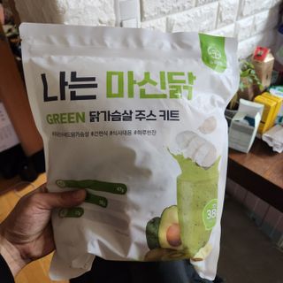 수플먼트 나는 마신닭!! 닭가슴살 주스키트, 먹기 힘들었던 닭가슴살 이제는 마시자 — 4점을 준 리뷰어가 2023년 3월 올린 사용 사진