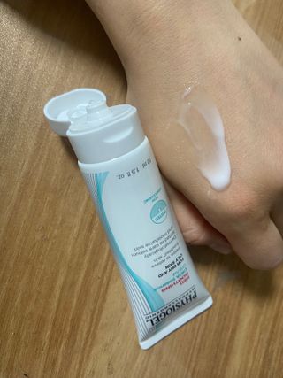 피지오겔 레드수딩 시카밸런스 크림 50ml — 5점을 준 리뷰어가 2022년 4월 올린 사용 사진