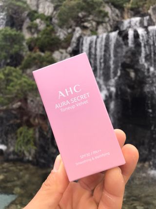 AHC 아우라 시크릿 톤업 벨벳 — 5점을 준 리뷰어가 2021년 4월 올린 사용 사진