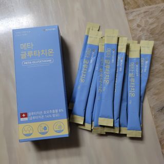 메타웰빙 GC녹십자웰빙 메타 글루타치온 — 5점을 준 리뷰어가 2022년 10월 올린 사용 사진