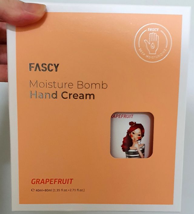 FASCY 高保湿ハンドクリーム40ml+80ml セット 리뷰 사진