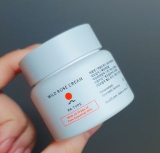 AYU25[아유트웬티파이브]다마스크로즈워터 베이스 천연 수분 촉촉 크림 — 5점을 준 리뷰어가 2021년 3월 올린 사용 사진
