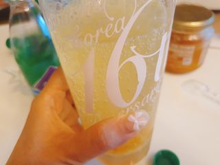 몽베스트 Montbest with Sparkling water Plain 20병 — 5점을 준 리뷰어가 2022년 7월 올린 사용 사진