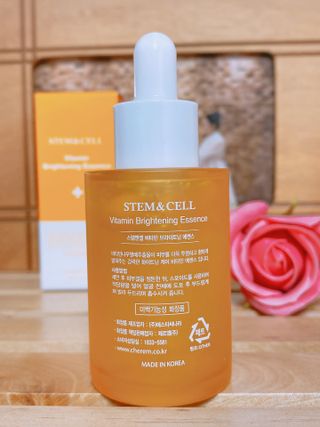 체르엠 스템앤셀 비타민 브라이트닝 에센스 30ml 1개 — 4.5점을 준 리뷰어가 2021년 11월 올린 사용 사진