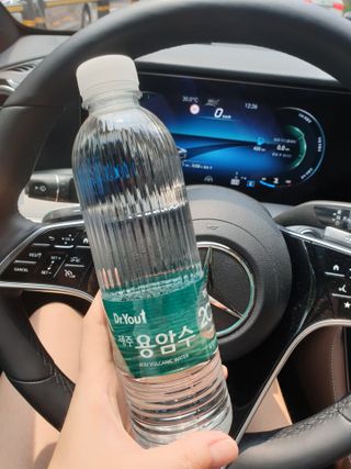 닥터유 제주용암수 닥터유 용암수 — 5점을 준 리뷰어가 2021년 7월 올린 사용 사진