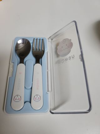유비맘 스푼포크 케이스 세트 1+1 _컬러랜덤 발송 — 5점을 준 리뷰어가 2020년 12월 올린 사용 사진