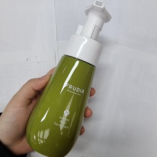 [후르디아] 아보카도 약산성 비건 여성 청결제 — 5점을 준 리뷰어가 2022년 3월 올린 사용 사진