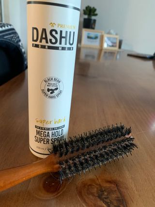 다슈코리아 다슈 포 맨 프리미엄 메가 홀드 슈퍼 스프레이 250ml — 5점을 준 리뷰어가 2021년 5월 올린 사용 사진