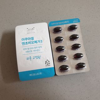 메디포스트 모비타 아쿠아셀 엔초비오메가3 60캡슐 — 5점을 준 리뷰어가 2022년 12월 올린 사용 사진