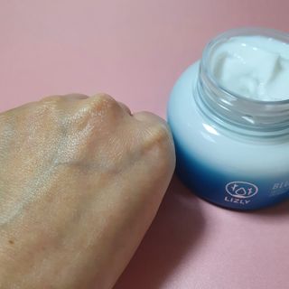 [리즐리] 블루어스 트리플 멀티 카밍 파워풀 크림 150g — 5점을 준 리뷰어가 2021년 9월 올린 사용 사진