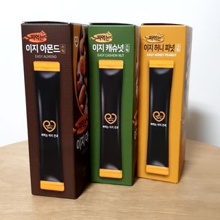 짜먹는 이지견과 짜먹는 이지아몬드, 짜먹는 이지허니피넛, 짜먹는 이지캐슈넛 각 10g X  10포 — 3.5점을 준 리뷰어가 2021년 3월 올린 사용 사진