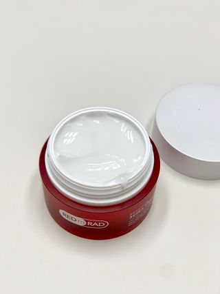 레드투래드 센서티브 슈퍼 크림 50ml — 5점을 준 리뷰어가 2021년 8월 올린 사용 사진
