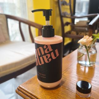 난나 살몬 스파이더 검버섯 미백 톤업 화이트닝 연어 앰플 크림 300ml 대용량 — 5점을 준 리뷰어가 2022년 8월 올린 사용 사진