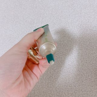 [NEW 탄력유턴 아이크림] AHC 유스 래스팅 리얼 아이크림 포 페이스 — 5점을 준 리뷰어가 2021년 3월 올린 사용 사진
