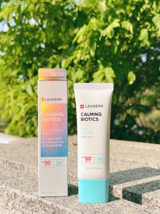 리더스코스메틱 리더스 카밍 바이오틱스 선 에센스 SPF 50+ PA++++ — 5점을 준 리뷰어가 2022년 5월 올린 사용 사진