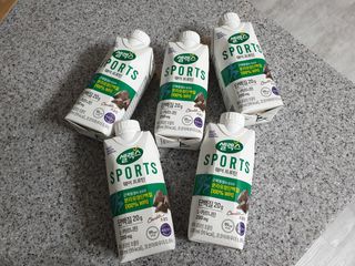 셀렉스스포츠 셀렉스 스포츠 웨이 프로틴 초콜릿 _ 330ml x 12팩 — 5점을 준 리뷰어가 2021년 3월 올린 사용 사진