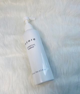 어코어 데미지케어 컨디셔너 — 5점을 준 리뷰어가 2021년 3월 올린 사용 사진