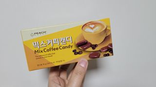 (주) 피치코리아 믹스커피캔디76g x2개입 — 4점을 준 리뷰어가 2022년 11월 올린 사용 사진