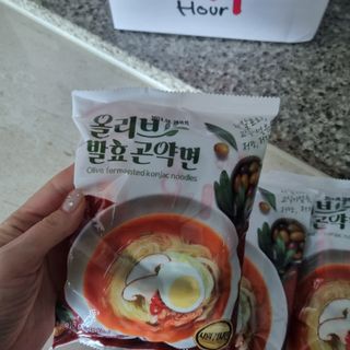 클린24시간 올리브발효곤약면 시원김치면 1세트-(3봉) — 4점을 준 리뷰어가 2023년 11월 올린 사용 사진