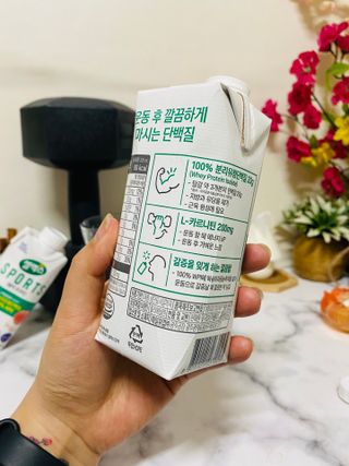 셀렉스스포츠 셀렉스 스포츠 웨이 프로틴 복숭아_ 330ml x 12팩 — 5점을 준 리뷰어가 2021년 3월 올린 사용 사진