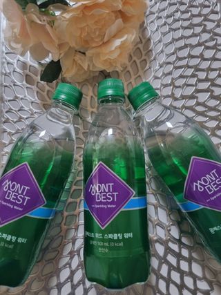 몽베스트 Montbest with Sparkling water Plain 20병 — 5점을 준 리뷰어가 2022년 8월 올린 사용 사진