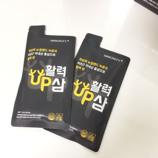 [이뮤니티플러스] 최고급녹용과 국내산 6년근 홍삼으로 활력업!!_ 활력UP삼 30포 1box — 5점을 준 리뷰어가 2022년 5월 올린 사용 사진