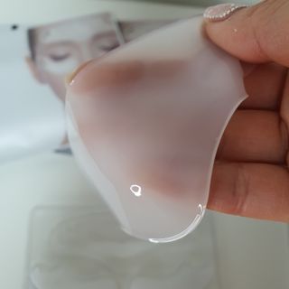 아이디플라코스메틱 아이디 페이스핏 플러스 패치 v2 — 5점을 준 리뷰어가 2021년 5월 올린 사용 사진