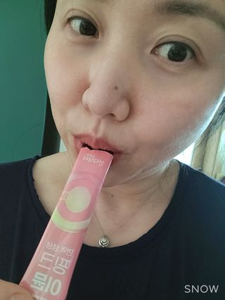 인디닥터 면역 생생 핑크 이뮨 젤리 + 타이탄 BCAA 프로틴 젤리스틱 — 5점을 준 리뷰어가 2022년 4월 올린 사용 사진