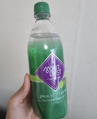몽베스트 Montbest with Sparkling water Lime20병 — 5점을 준 리뷰어가 2021년 10월 올린 사용 사진