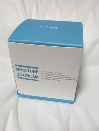 Dr.느루벗 느루벗 모이스쳐 24 크림 — 4점을 준 리뷰어가 2021년 3월 올린 사용 사진