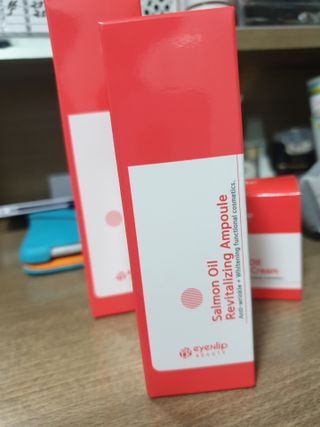 아이앤립 / EYENLIP 아이앤립 연어오일 리바이탈라이징 토너+앰플+크림 3종 세트 — 5점을 준 리뷰어가 2021년 7월 올린 사용 사진