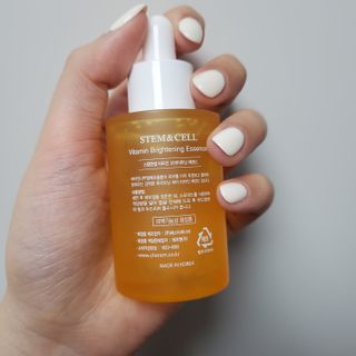체르엠 스템앤셀 비타민 브라이트닝 에센스 30ml 1개 — 5점을 준 리뷰어가 2021년 11월 올린 사용 사진