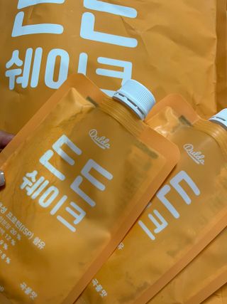 [덜다] 든든 식물성 단백질 쉐이크 40g X 7입 (곡물/딸기) — 3.5점을 준 리뷰어가 2023년 8월 올린 사용 사진
