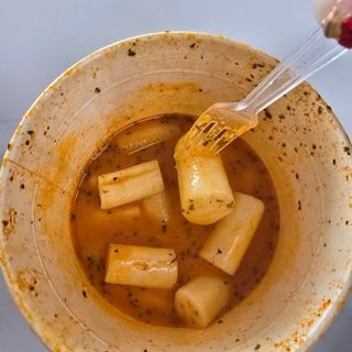 프리 [요리궁리] 타입 B (매콤,치즈,매콤까르보) 꽃떡볶이 6개입 세트 — 5점을 준 리뷰어가 2024년 12월 올린 사용 사진