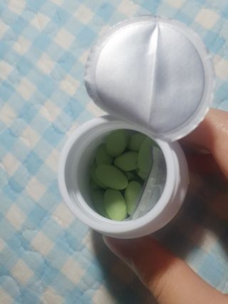 뉴트립맥스(NUTRIPMAX) 뉴트립맥스 슬림 카테킨 700mg 30정 1개월분 — 5점을 준 리뷰어가 2021년 7월 올린 사용 사진