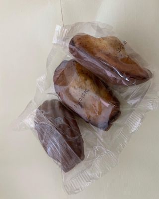 [메종콜리브리] 프랑스 마들렌 메종콜리브리 헤이즐넛 마들렌 2팩 — 4.5점을 준 리뷰어가 2022년 3월 올린 사용 사진