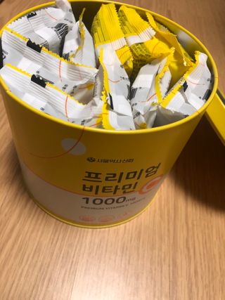 서울약사신협 프리미엄비타민C1000_2.5G x 100포 — 5점을 준 리뷰어가 2020년 12월 올린 사용 사진