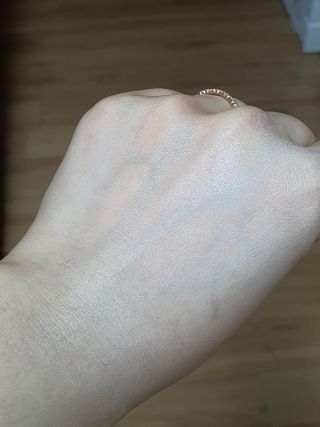 랑스레 매직피치 화이트닝 파워 화이트닝크림 — 5점을 준 리뷰어가 2021년 4월 올린 사용 사진