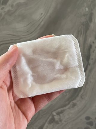 [후르디아] 눈시림없는 올영 립앤아이 리무버 — 4.5점을 준 리뷰어가 2024년 4월 올린 사용 사진